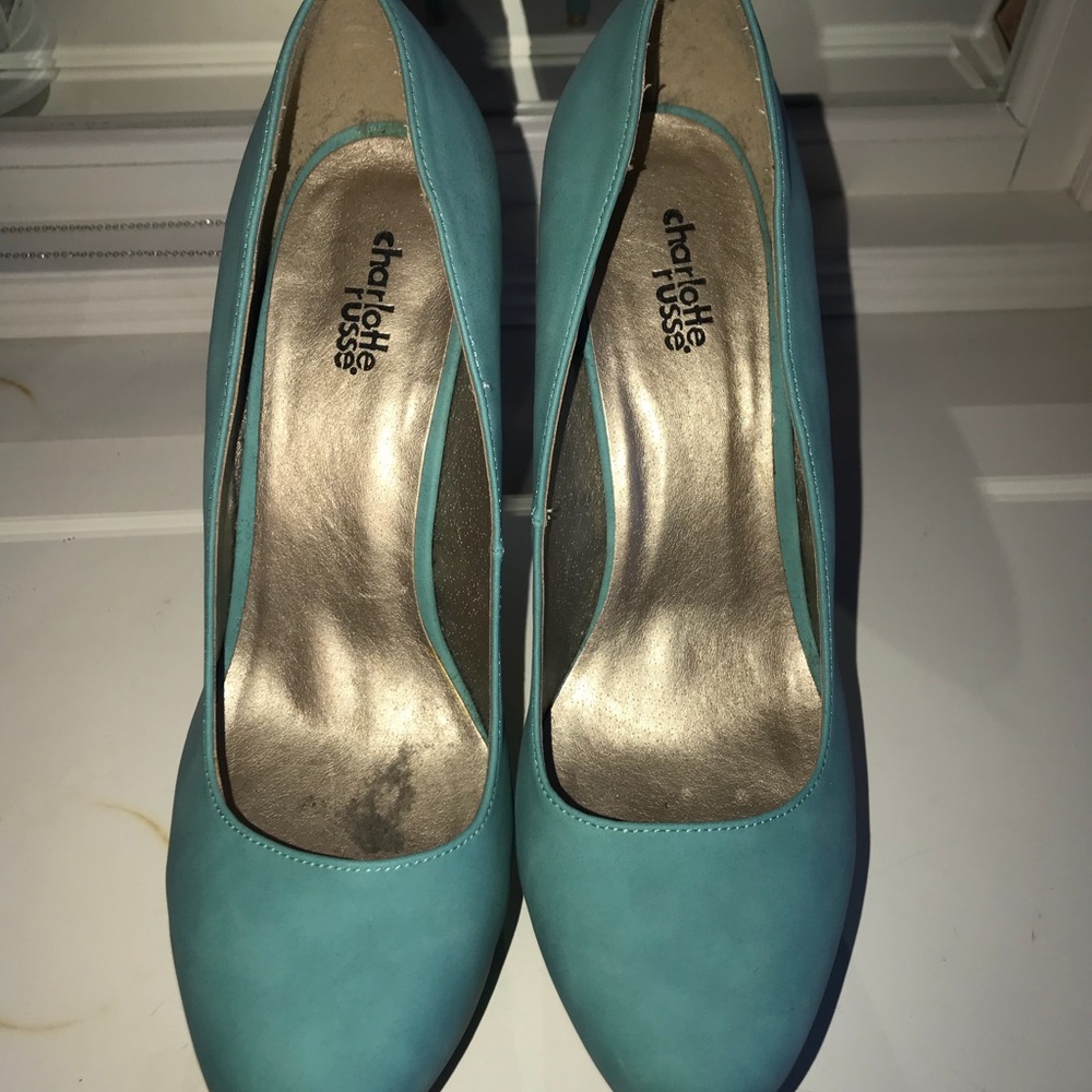 Tiffany blue 5’ pumps